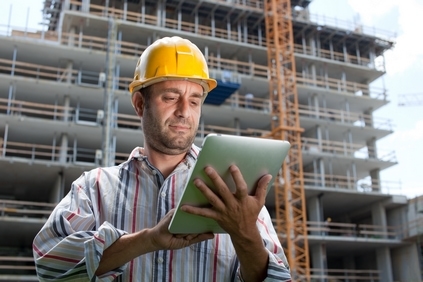builder-building-helmet-tablet-79895-543